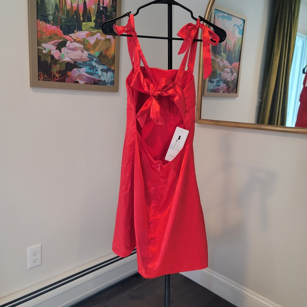 NWT Wear Your Love Red Satin Tie-Shoulder Cocktail Dress Size 4 - Picture 5 of 7